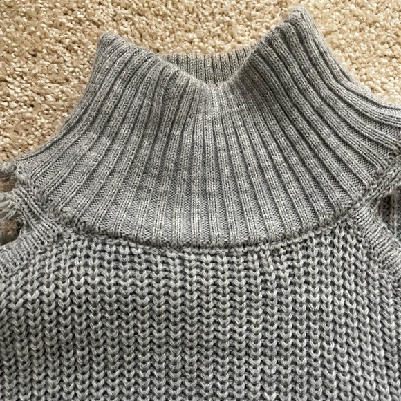 Carmar LF Distressed Turtleneck Sweater - Picture 3 of 5